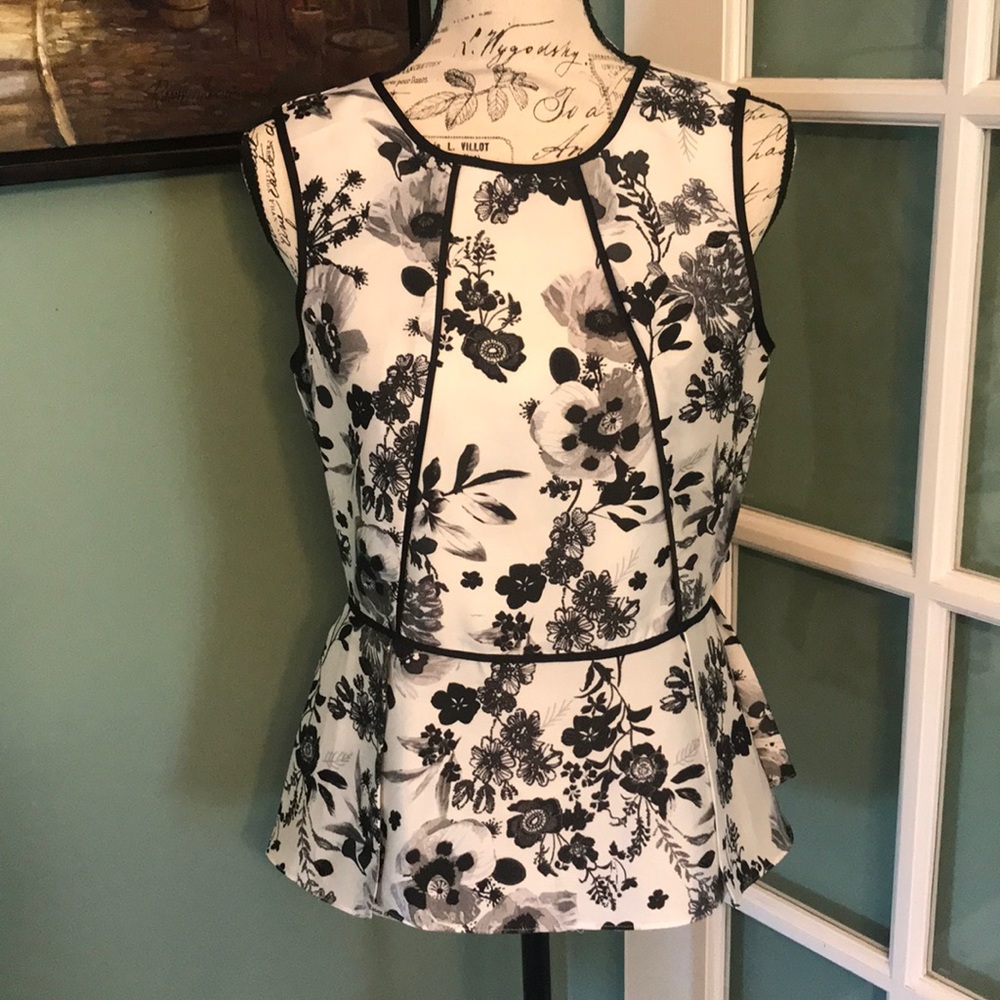 Vince Camuto Black and White Floral Blouse